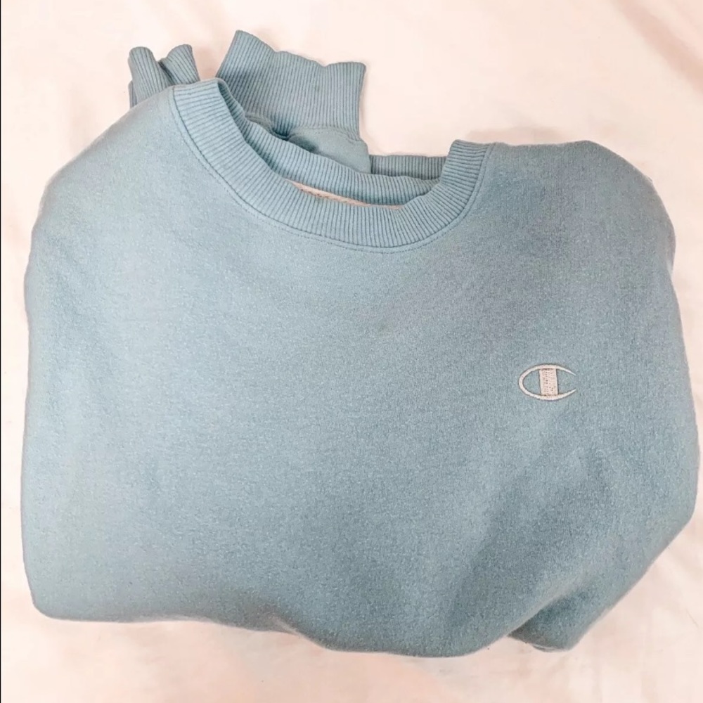 Champion Blue Crewneck Sweatshirt fits like medium